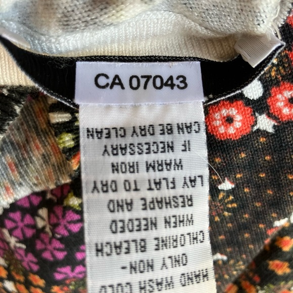 EUC Grace print cardigan - Picture 5 of 6